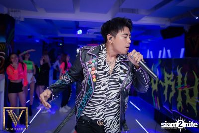 Saturday Night at V Nightclub — photo 104