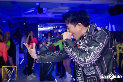 Saturday Night at V Nightclub — photo 105