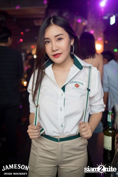 Earth Patravee x Ink Waruntorn x Bean Napasson at Warmup Cafe Chiangmai — photo 12