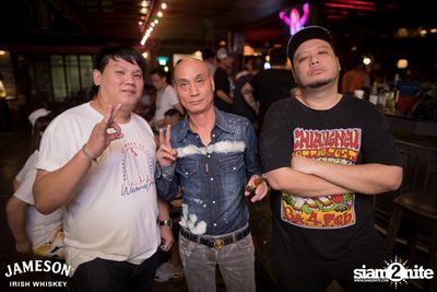 Earth Patravee x Ink Waruntorn x Bean Napasson at Warmup Cafe Chiangmai — photo 46