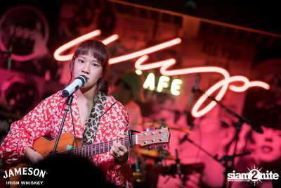 Earth Patravee x Ink Waruntorn x Bean Napasson at Warmup Cafe Chiangmai — photo 78