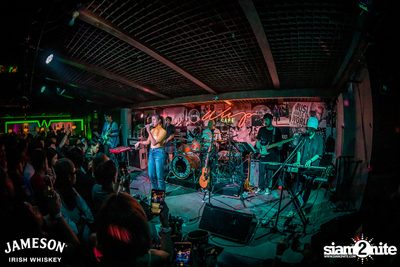 Earth Patravee x Ink Waruntorn x Bean Napasson at Warmup Cafe Chiangmai — photo 115