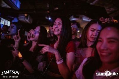Earth Patravee x Ink Waruntorn x Bean Napasson at Warmup Cafe Chiangmai — photo 118