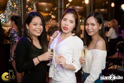 Crush Wednesdays ที่ เดอะคลับคอย — photo 2