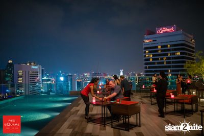 Lady in Red ที่ เรดสแควร์ รูฟท็อป บาร์ — photo 32