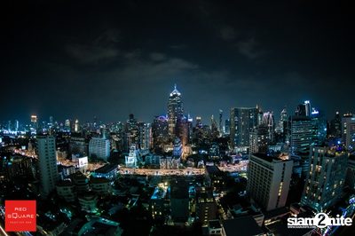 Lady in Red ที่ เรดสแควร์ รูฟท็อป บาร์ — photo 56