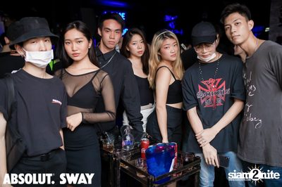 SWAY Birthday Party [October] | ทองหล่อ — photo 11