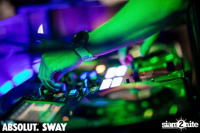 SWAY Birthday Party [October] | ทองหล่อ — photo 44