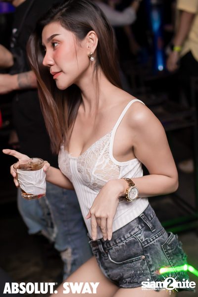 SWAY Birthday Party [October] | ทองหล่อ — photo 108