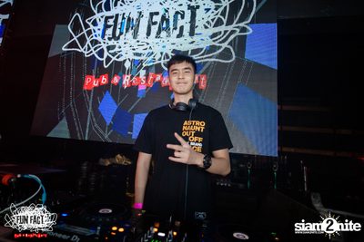 Youngohm x FIIXD at FunFact | Soi Mahadthai — photo 63