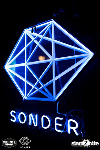 SONDER - NEON in the Jungle ft. Coran x Neil Thorpe x Nukier ที่ มัสแตช แบงค็อก — photo 2