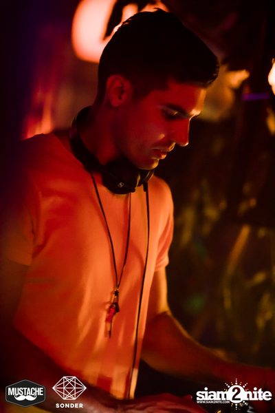 SONDER - NEON in the Jungle ft. Coran x Neil Thorpe x Nukier ที่ มัสแตช แบงค็อก — photo 51