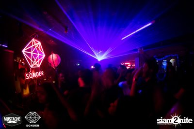 SONDER - NEON in the Jungle ft. Coran x Neil Thorpe x Nukier ที่ มัสแตช แบงค็อก — photo 52