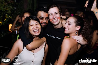 SONDER - NEON in the Jungle ft. Coran x Neil Thorpe x Nukier ที่ มัสแตช แบงค็อก — photo 55