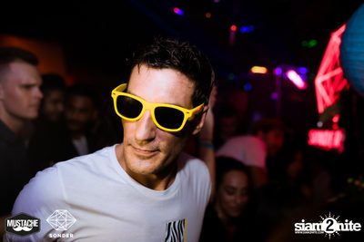 SONDER - NEON in the Jungle ft. Coran x Neil Thorpe x Nukier ที่ มัสแตช แบงค็อก — photo 73