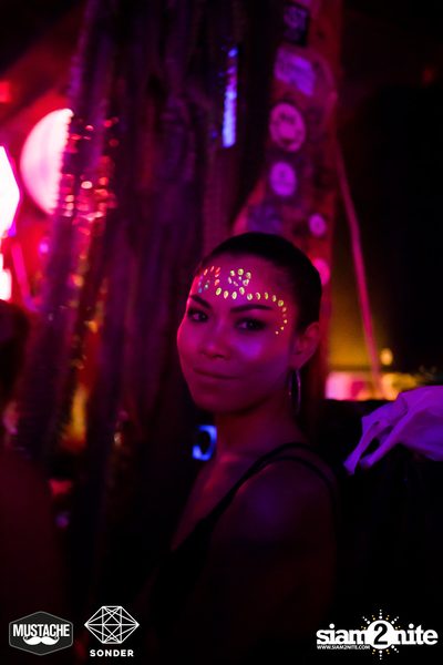 SONDER - NEON in the Jungle ft. Coran x Neil Thorpe x Nukier ที่ มัสแตช แบงค็อก — photo 89