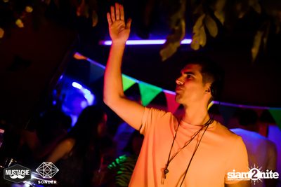 SONDER - NEON in the Jungle ft. Coran x Neil Thorpe x Nukier ที่ มัสแตช แบงค็อก — photo 90