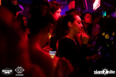 SONDER - NEON in the Jungle ft. Coran x Neil Thorpe x Nukier ที่ มัสแตช แบงค็อก — photo 94