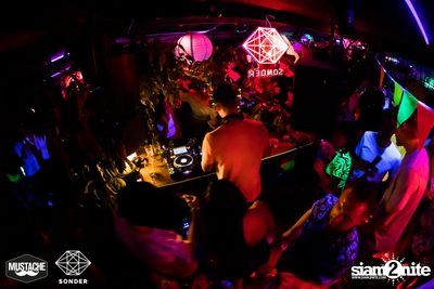 SONDER - NEON in the Jungle ft. Coran x Neil Thorpe x Nukier ที่ มัสแตช แบงค็อก — photo 105