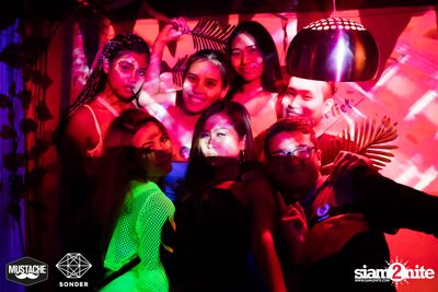 SONDER - NEON in the Jungle ft. Coran x Neil Thorpe x Nukier ที่ มัสแตช แบงค็อก — photo 111