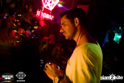 SONDER - NEON in the Jungle ft. Coran x Neil Thorpe x Nukier ที่ มัสแตช แบงค็อก — photo 113