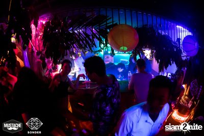 SONDER - NEON in the Jungle ft. Coran x Neil Thorpe x Nukier ที่ มัสแตช แบงค็อก — photo 130
