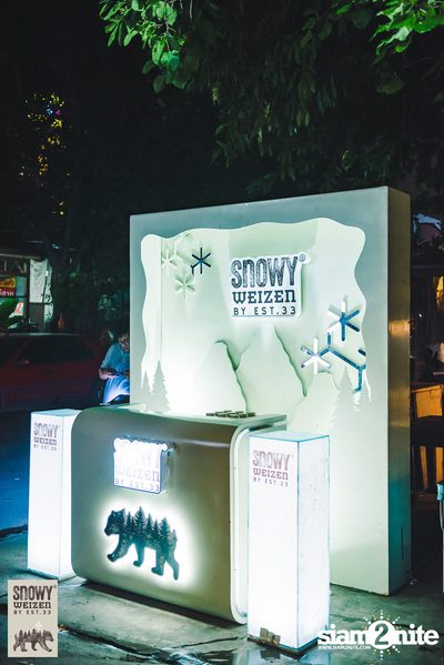 HEREr X Snowy Present Me'day: Proposal Live in Bangkok ที่ พาร์คกิ้ง ทอยส์ — photo 17