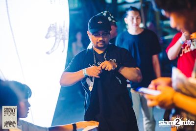 HEREr X Snowy Present Me'day: Proposal Live in Bangkok ที่ พาร์คกิ้ง ทอยส์ — photo 21