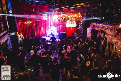 HEREr X Snowy Present Me'day: Proposal Live in Bangkok ที่ พาร์คกิ้ง ทอยส์ — photo 67
