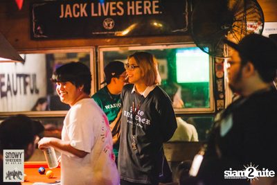 HEREr X Snowy Present Me'day: Proposal Live in Bangkok ที่ พาร์คกิ้ง ทอยส์ — photo 105