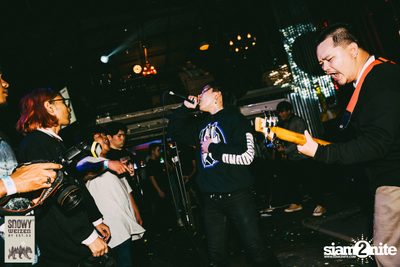 HEREr X Snowy Present Me'day: Proposal Live in Bangkok ที่ พาร์คกิ้ง ทอยส์ — photo 127