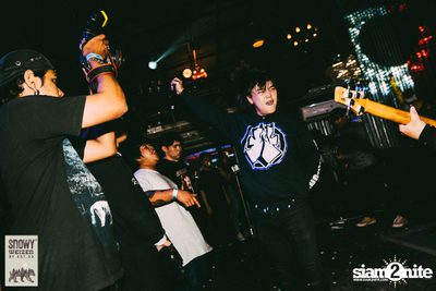 HEREr X Snowy Present Me'day: Proposal Live in Bangkok ที่ พาร์คกิ้ง ทอยส์ — photo 128