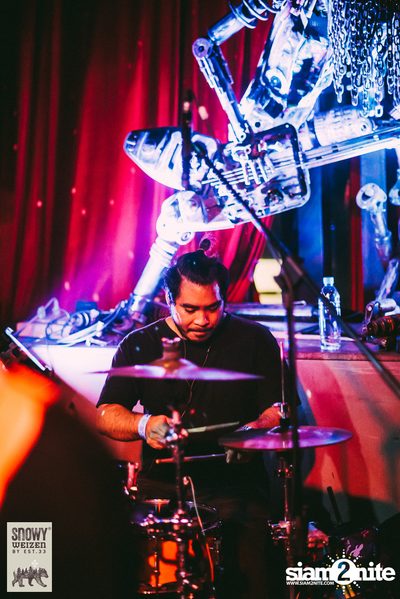 HEREr X Snowy Present Me'day: Proposal Live in Bangkok ที่ พาร์คกิ้ง ทอยส์ — photo 144