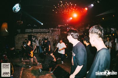 HEREr X Snowy Present Me'day: Proposal Live in Bangkok ที่ พาร์คกิ้ง ทอยส์ — photo 157