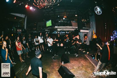 HEREr X Snowy Present Me'day: Proposal Live in Bangkok ที่ พาร์คกิ้ง ทอยส์ — photo 159