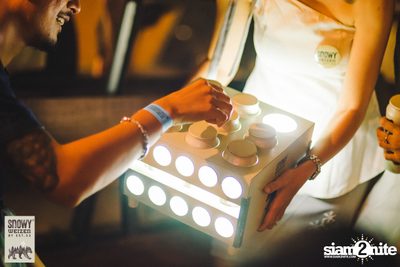 HEREr X Snowy Present Me'day: Proposal Live in Bangkok ที่ พาร์คกิ้ง ทอยส์ — photo 163