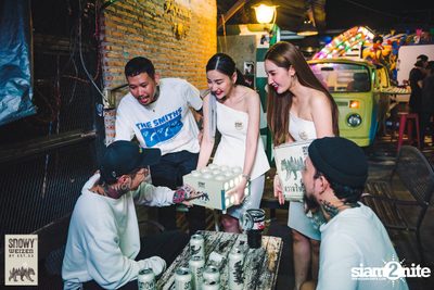 HEREr X Snowy Present Me'day: Proposal Live in Bangkok ที่ พาร์คกิ้ง ทอยส์ — photo 171