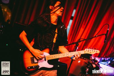 HEREr X Snowy Present Me'day: Proposal Live in Bangkok ที่ พาร์คกิ้ง ทอยส์ — photo 186