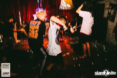 HEREr X Snowy Present Me'day: Proposal Live in Bangkok ที่ พาร์คกิ้ง ทอยส์ — photo 201
