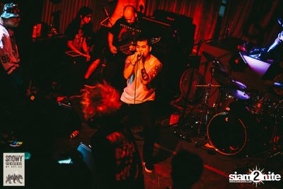HEREr X Snowy Present Me'day: Proposal Live in Bangkok ที่ พาร์คกิ้ง ทอยส์ — photo 261
