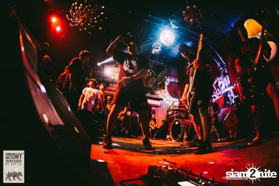 HEREr X Snowy Present Me'day: Proposal Live in Bangkok ที่ พาร์คกิ้ง ทอยส์ — photo 277
