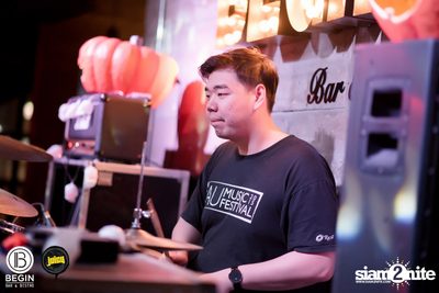 CD Guntee x Nicecnx ที่ บีกิน บาร์ — photo 99