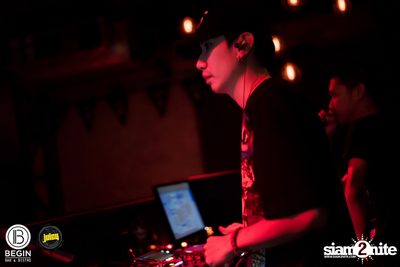 CD Guntee x Nicecnx ที่ บีกิน บาร์ — photo 125