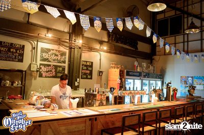 Maisel's Weisse นำเสนอ Oktoberfest ที่ วิชเบียร์ โฮม บาร์ — photo 28