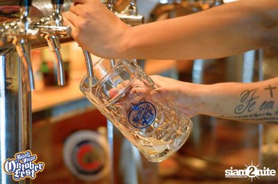 Maisel's Weisse นำเสนอ Oktoberfest ที่ วิชเบียร์ โฮม บาร์ — photo 44