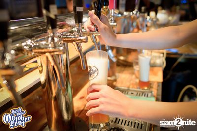 Maisel's Weisse นำเสนอ Oktoberfest ที่ วิชเบียร์ โฮม บาร์ — photo 56