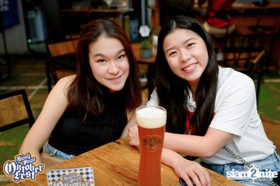 Maisel's Weisse นำเสนอ Oktoberfest ที่ วิชเบียร์ โฮม บาร์ — photo 70