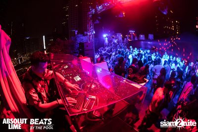 Beats by the Pool at W Bangkok | Sathorn — photo 170