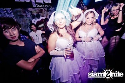 Trasher: Madonna Gone Wild Party — photo 135