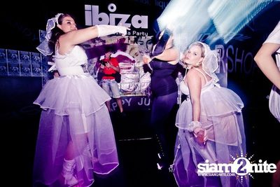 Trasher: Madonna Gone Wild Party — photo 47